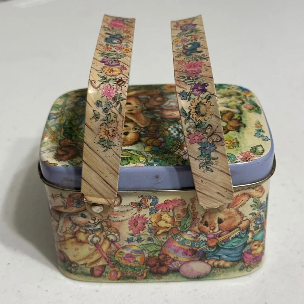 Giftco Vintage Bunny Rabbit Picnic Basket Metal Tin Easter Floral Seasonal Decor